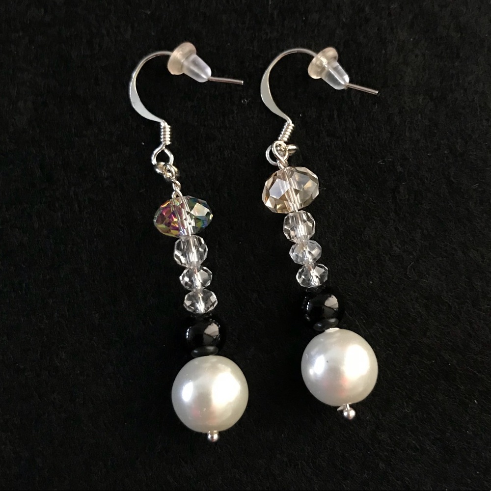 New Handmade crystal and pearl earrings